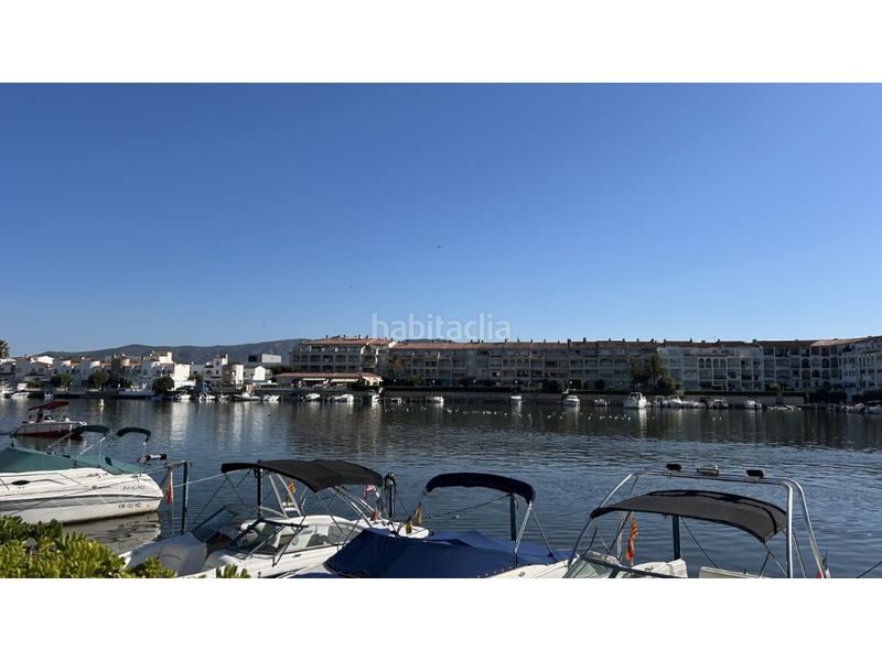 Foto c6d969b8-0843-430c-bf41-ebbcf365745a. Appartement in Sant Maurici Empuriabrava