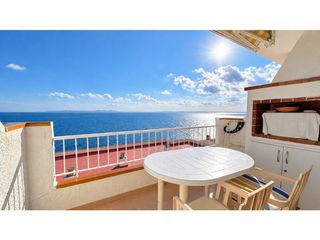 Appartement  Carretera de canyelles. Apartamento con vistas al mar, piscina comunitaria y parking en