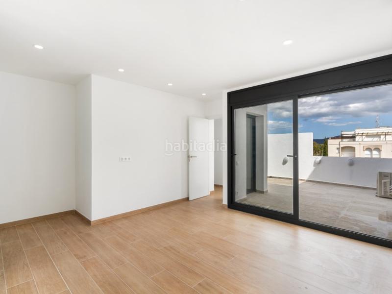 Foto 4eae1cb6-96b7-4676-a3a2-e896472f0388. Casa in sector cavall de mar 24-b in Salins - Cavall de Mar Empuriabrava