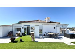 Dachwohnung  Passatge ampuries c. �tico con gran terraza de 167m en empuriabrava