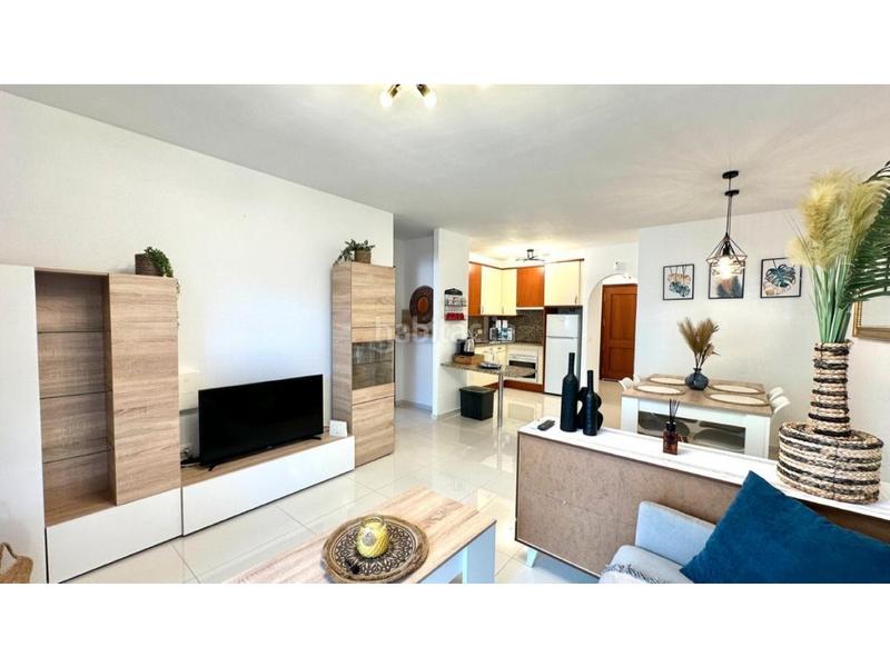 Foto 3d3166c0-3efd-4dce-9cec-d62f8e4abdf2. Apartamento en carrer de fabra pompeu apartamento 1 habitación venta en Empuriabrava