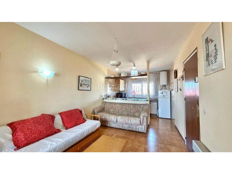 Foto d1b57de4-9104-4492-bee4-2328b31bf928. Appartement in calle de joan timoneda 98 in Puig Rom-Canyelles-Almadrava Roses