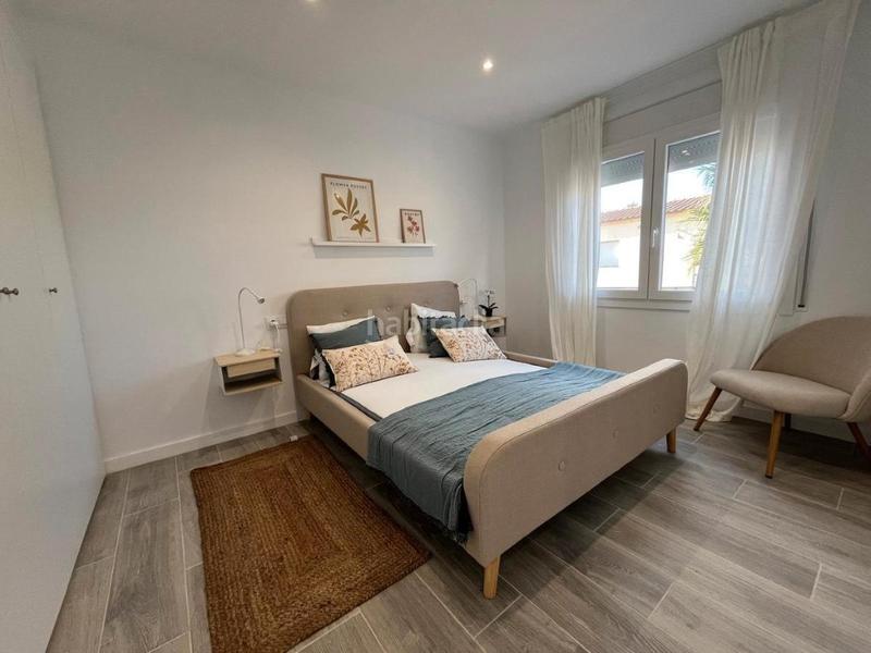 Foto f81c7095-ace9-49d9-a63f-8842db81a16f. Apartamento en sector moxo nuevo proyecto residencial con piscina comunitaria y parking privado a solo 300m de la playa. en Empuriabrava