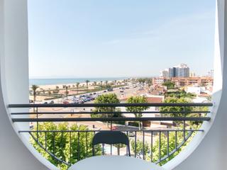 Apartament a Sector salins ed badia 2. Luminoso apartamento en primera línea de mar con vistas al canal