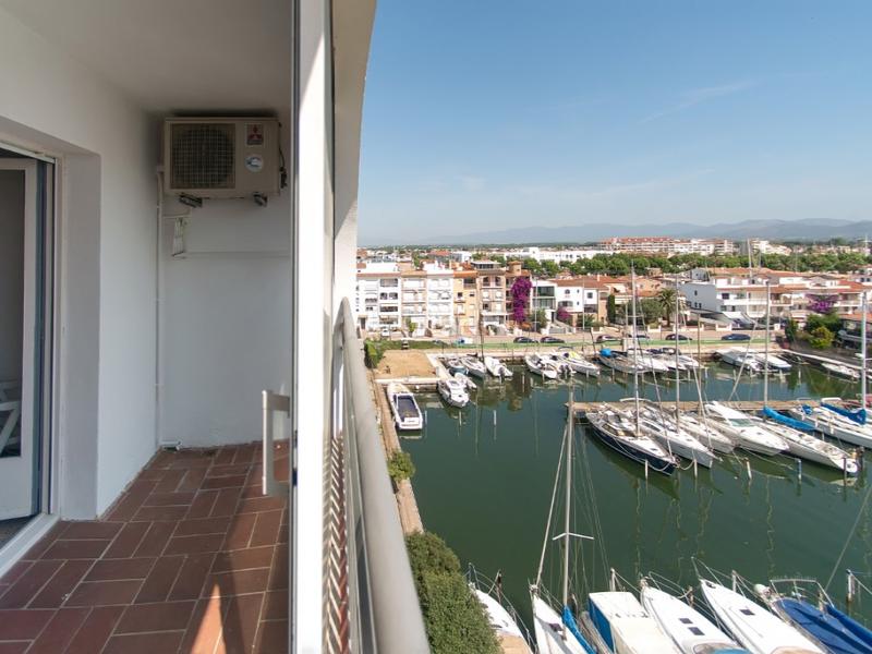 Foto 5869989b-b950-4d6f-84ed-42d456c76ac1. Apartament a sector salins ed badia 2 a Salins - Cavall de Mar Empuriabrava