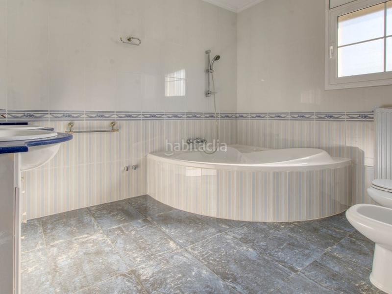 Foto 670c51b2-9f67-4514-82d7-b768fbb02579. Casa in carrer Requesens 125a in Requesens Empuriabrava