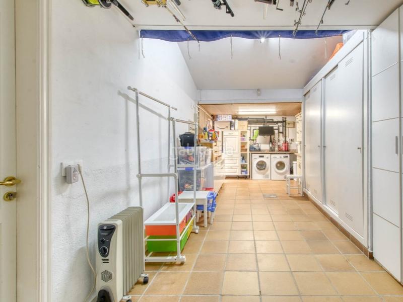 Foto b7ae4d1e-9259-4eae-9dc6-7d6ecc8259a3. Casa in carrer Requesens 125a in Requesens Empuriabrava