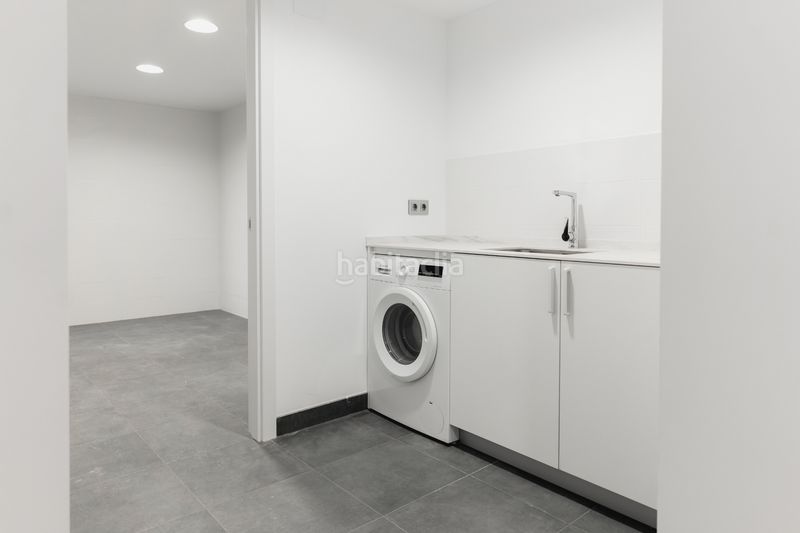 Foto 671a31a9-7178-4be1-b042-71771d7a55d7. Casa aparellada amb xemeneia calefacció aparcament a Getxo