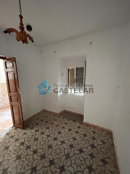 Foto 99c6b12c-4564-4917-b394-7745a001c8ff. Casa adossada a calle benegas lanzarote 57 a Barcarrota