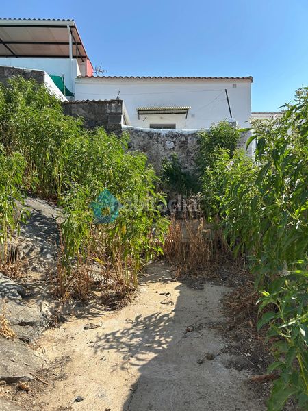 Foto c36dbf7a-fd83-48d9-8883-795292033a23. Casa adossada a calle benegas lanzarote 57 a Barcarrota