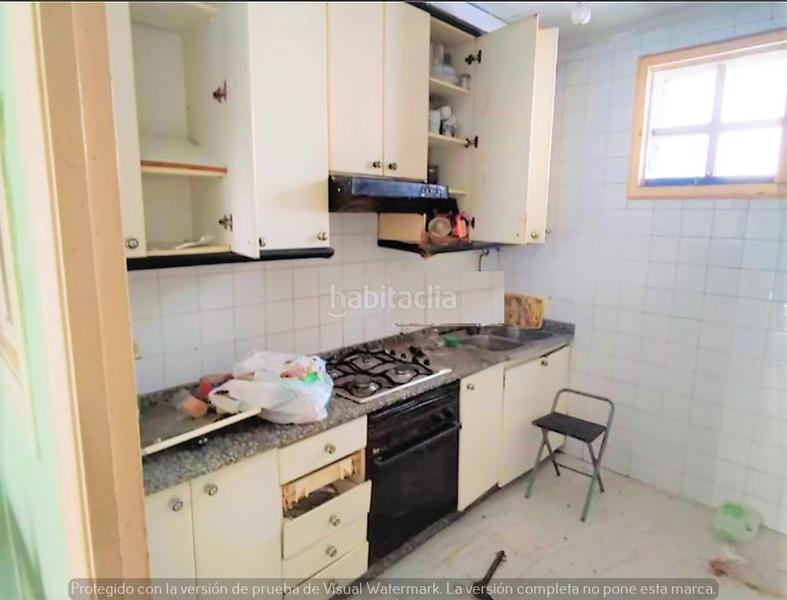 Foto c3e7c0c7-fbf3-4a85-a75d-1274142354bb. Casa pareada casa oportunidad de reforma en Teis Vigo