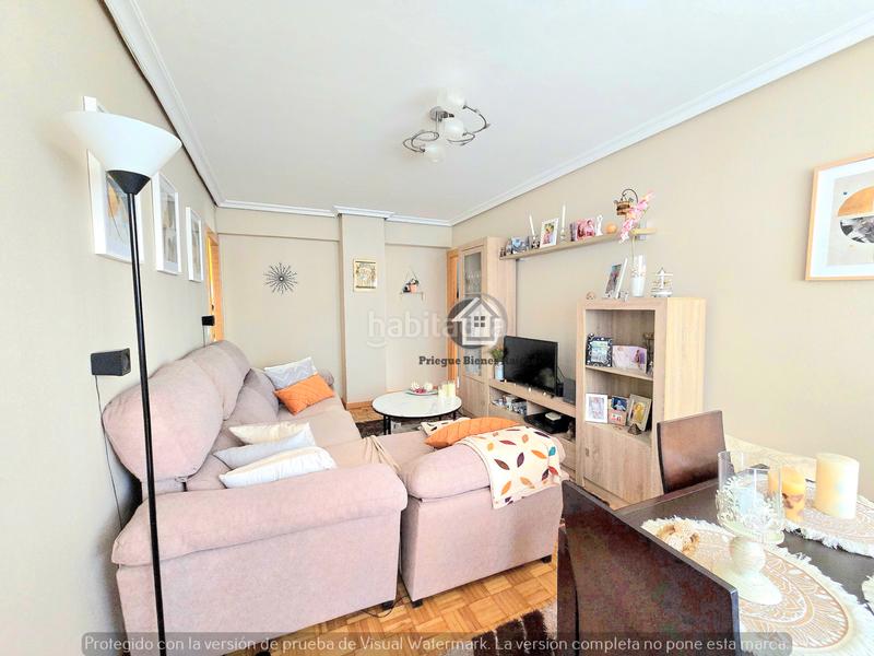 Foto f2ea8ae5-5de8-417c-816a-f39237749fab. Piso en rúa travesía de Vigo 7 zona Fátima 3 hab , garaje , trastero en Vigo