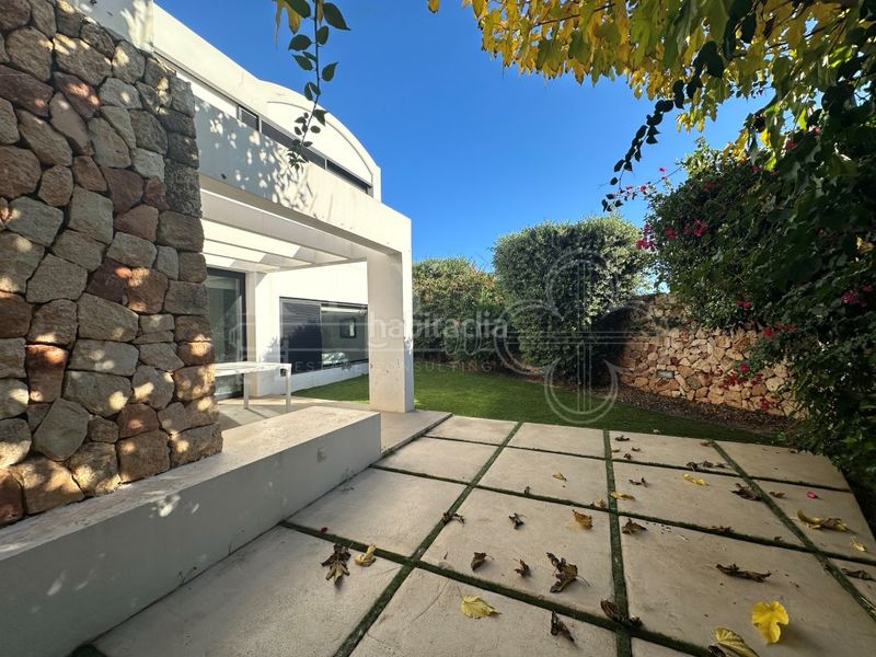 Foto 2d3cbb55-cc88-4392-905c-ec64a0806a60. Casa amb calefacció aparcament piscina a Cala Blanca Ciutadella de Menorca