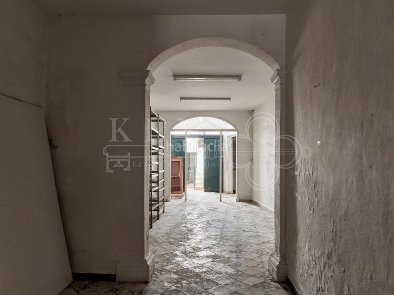 Foto aafa961f-88cc-4499-aa90-f46bbccf01f8. Casa a Centre Històric Maó / Mahón