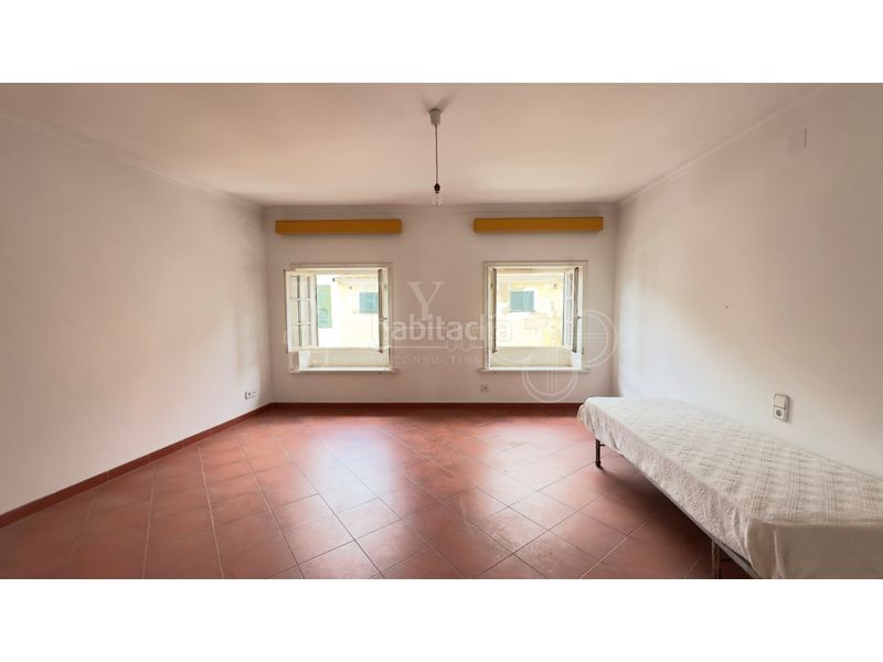 Foto b0863ddb-58f1-479f-bee3-733cb24f36a9. Casa a Centre Històric Maó / Mahón
