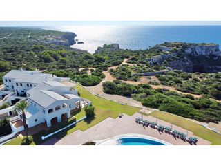 Xalet a Sant Climent-Es Canutells. Villa en primera línea de mar en ses tanques  es canutells, mahó