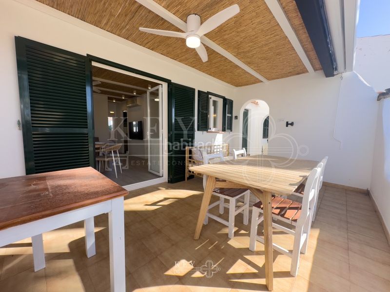 Foto 22213169-2f1e-4855-868b-baf0e5a48b0d. Apartament amb piscina a Cala d´En Bosch-Serpentona Ciutadella de Menorca
