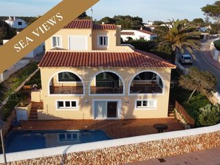 Location Chalet à Cala en Blanes. Exclusiva villa con impresionantes vistas al mar