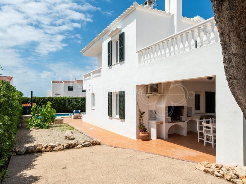 Foto 0bfea707-42f0-493f-9c2a-8721704016e0. Casa amb piscina a Cala Blanca Ciutadella de Menorca