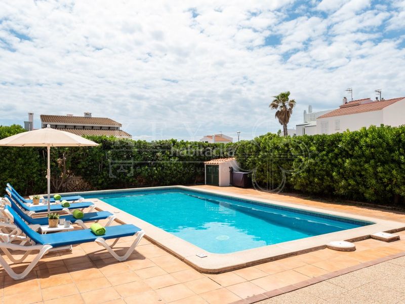 Foto 60036695-faa8-4474-8672-d091a72e05e8. Casa amb piscina a Cala Blanca Ciutadella de Menorca