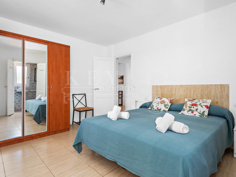 Foto 6c25aa99-5f8f-46ec-b90f-c32714490650. Casa amb piscina a Cala Blanca Ciutadella de Menorca