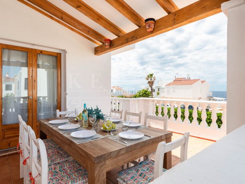 Foto cc2b31d6-8aa8-495f-9c56-58b7f499909d. Casa amb piscina a Cala Blanca Ciutadella de Menorca