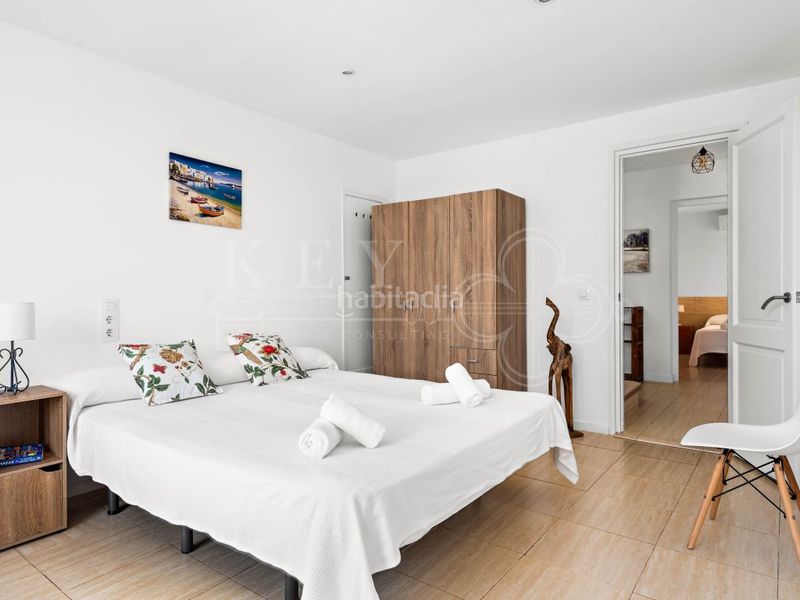 Foto e9aec987-7385-48e8-b104-685d1ad13de2. Casa amb piscina a Cala Blanca Ciutadella de Menorca