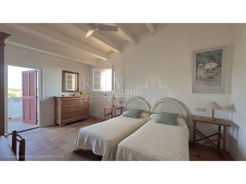 Foto 3f61d364-e1f6-47ad-8996-11840ce1fe07. Casa a Cala Blanca Ciutadella de Menorca