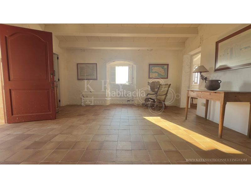 Foto 4c493959-04c1-4482-a4c5-72de156c7526. Casa a Cala Blanca Ciutadella de Menorca