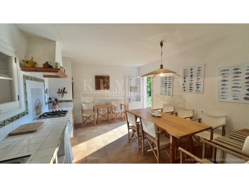 Foto 6e5e4ae9-0f19-4453-8286-521fe3e0a07d. Casa a Cala Blanca Ciutadella de Menorca