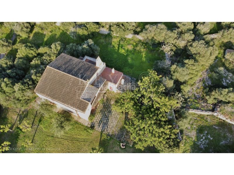 Foto b1395f48-c22d-44f0-9c28-fec9a1112e4c. Casa a Cala Blanca Ciutadella de Menorca