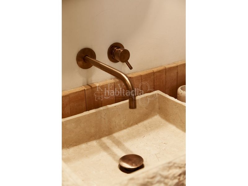 Foto b6fb50a4-2b17-4b49-9bde-2e7088659879. Xalet amb piscina a Port d´Addaia Es Mercadal