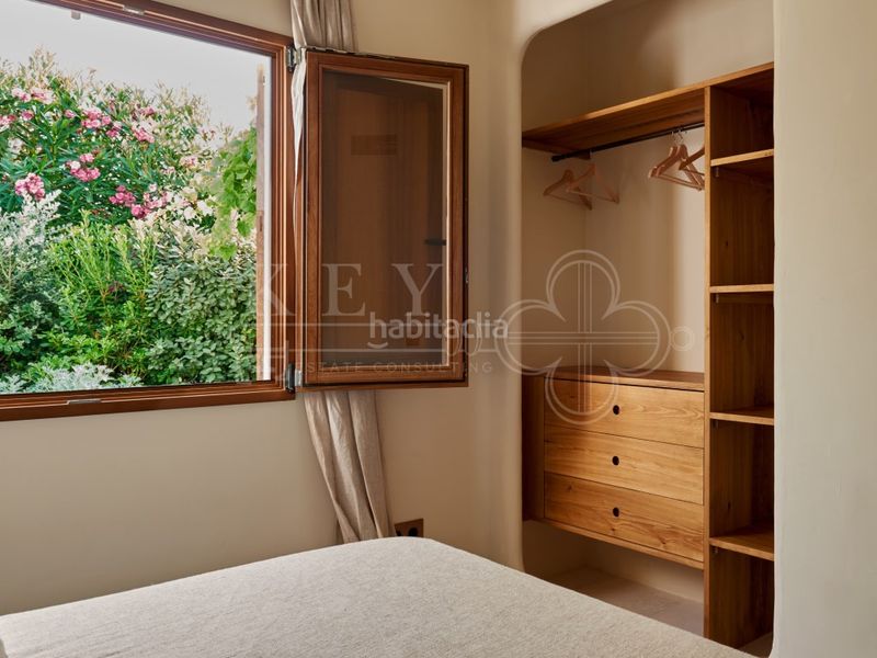Foto ce9a867b-1cb3-442a-82ad-59d78cda8466. Xalet amb piscina a Port d´Addaia Es Mercadal
