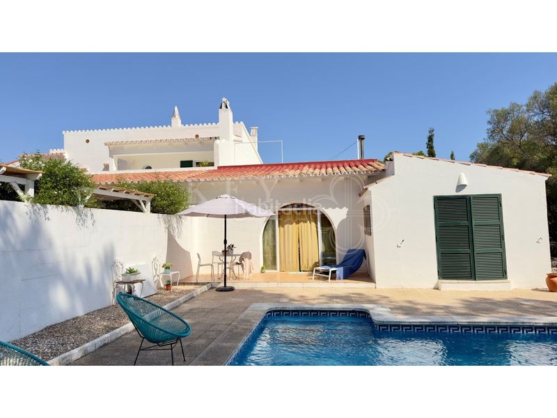 Foto 75478d7d-cb93-4978-9842-fa9b9df5aa82. Chalet mit heizung parking pool in Trebalúger Es Castell