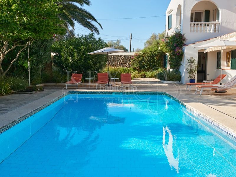 Foto 9d96c986-261a-4c83-b3f0-7015d9ef91cb. Chalet mit heizung parking pool in Trebalúger Es Castell