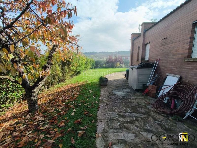 Foto 0cd87e38-d144-4280-84b7-dde91ad93ea1. Casa amb calefacció aparcament a Alberite
