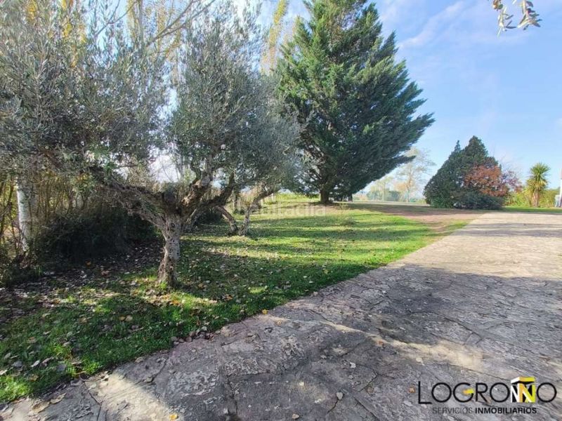Foto 1f9d3667-481a-4a82-9065-7f125bf46d9d. Casa amb calefacció aparcament a Alberite