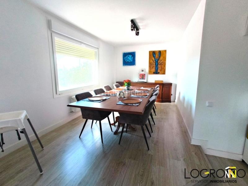 Foto 3627d3c6-2f1e-44f5-9585-4c8a08c6a189. Chalet con riscaldamento parcheggio in Alberite