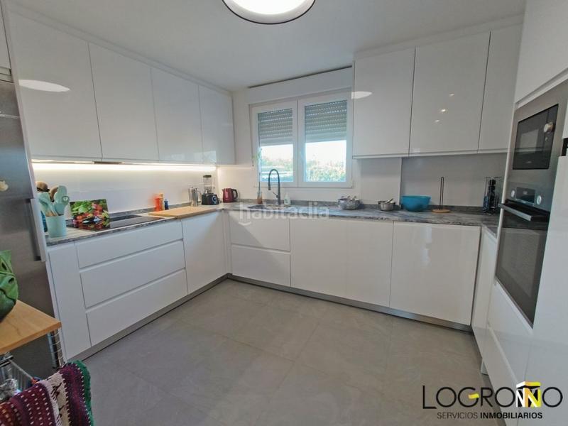 Foto 40a57290-d85f-4bd5-a350-eff1d530e2cd. Chalet con riscaldamento parcheggio in Alberite