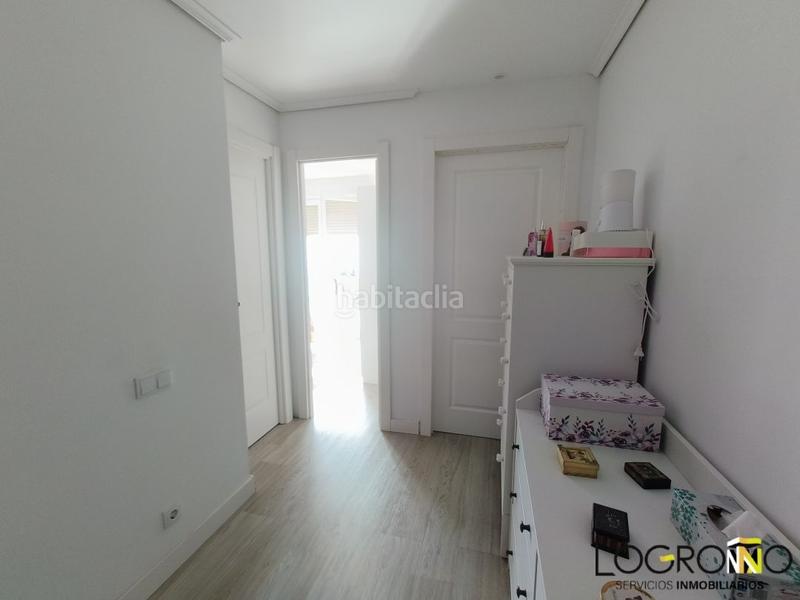 Foto 61405dfa-5339-42d0-a304-5ff338a4580e. Chalet con riscaldamento parcheggio in Alberite