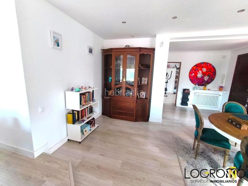 Foto 7430ecb0-3de0-420a-b3fe-abe8e24ab7fe. Chalet con riscaldamento parcheggio in Alberite