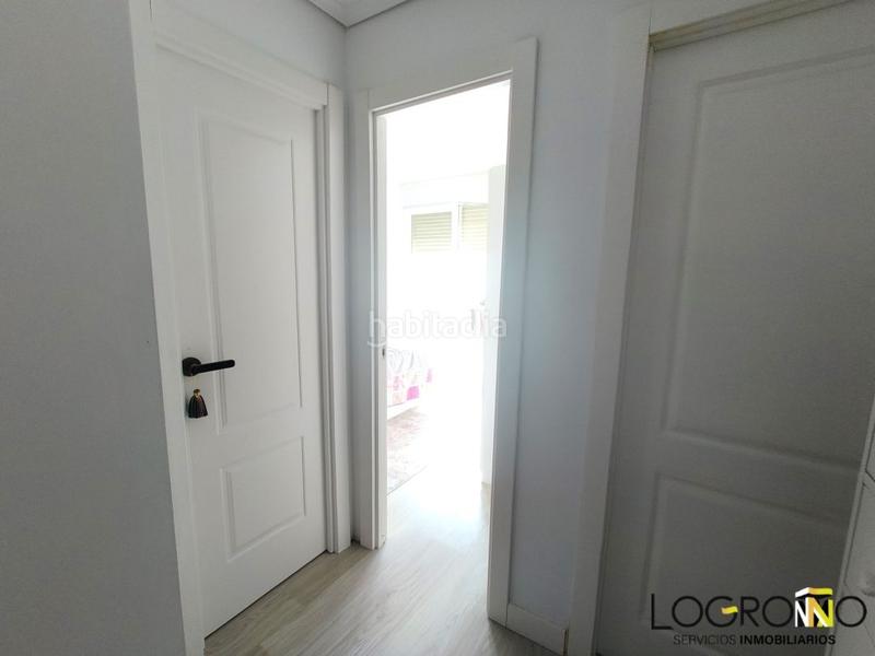 Foto 875f54fc-aa03-49c2-9445-cfcbc0bf786e. Chalet con riscaldamento parcheggio in Alberite