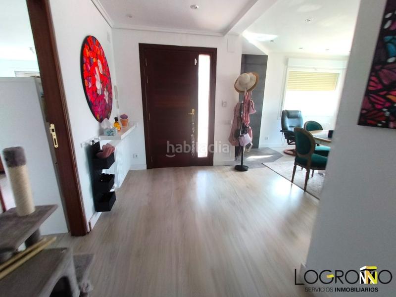 Foto 8b5a2c85-756f-42a9-a11e-69e1dd5a1864. Chalet con riscaldamento parcheggio in Alberite