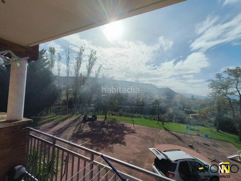 Foto a02f6bdf-f49c-4f1b-8cfe-3a1f76ac9041. Chalet con riscaldamento parcheggio in Alberite