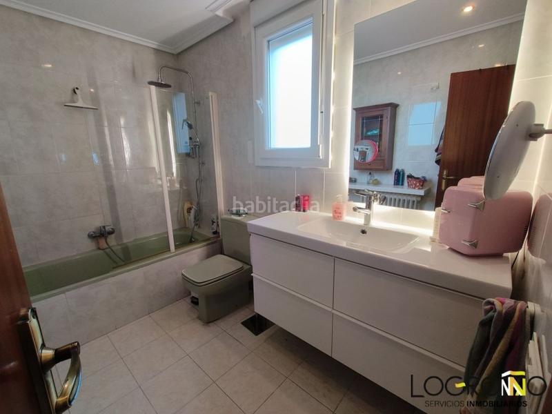 Foto dd08d1e6-f023-4d1b-a2db-e6048baf6668. Chalet con riscaldamento parcheggio in Alberite