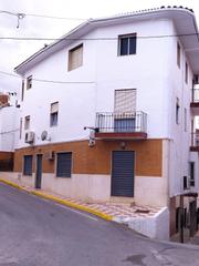 Local Comercial a Castillo de Locubín. Gran oportunidad en castillo de locubín  local con infinitas pos