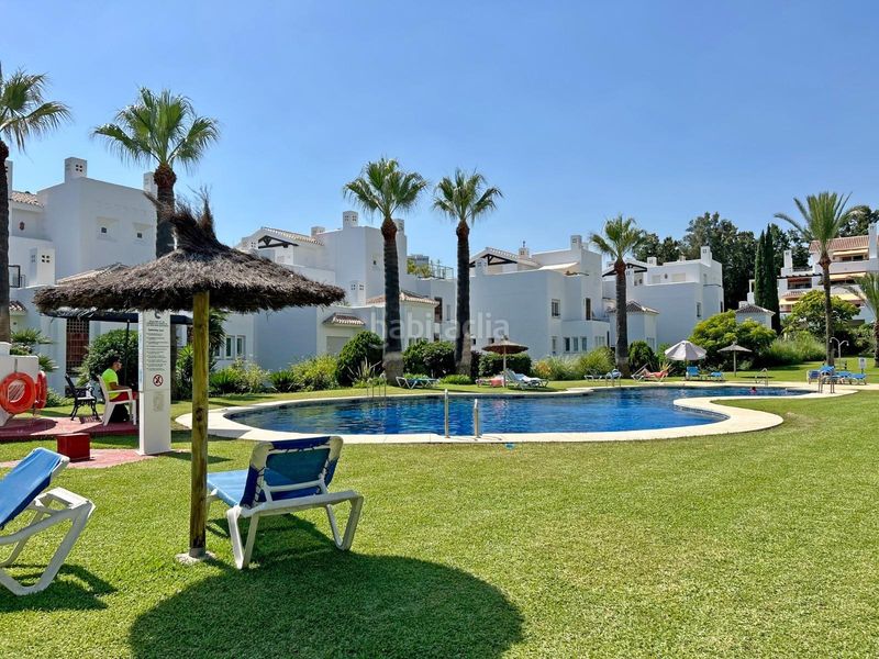 Foto 99c461be-4d2c-4894-82f3-2cb605fad50c. Planta baixa amb calefacció aparcament piscina a Marbella