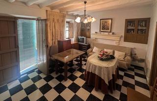 Maison à Padul. Casa con gran potencial en el padul  206 m en pleno centro y con