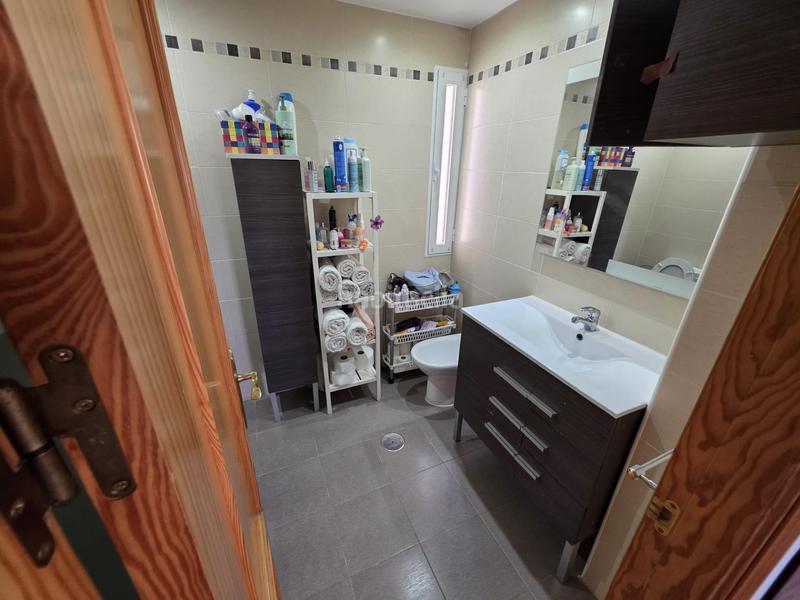 Foto 0b5759d2-ce4e-4703-9726-f907727d8d42. Àtic amb calefacció aparcament a Híjar Gabias (Las)