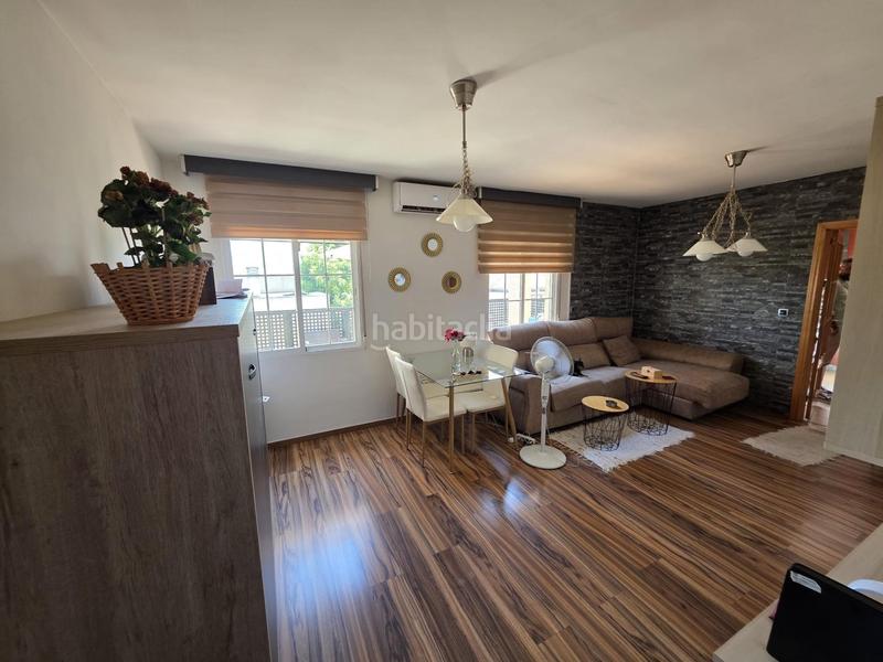 Foto 61f4ef50-16ac-4da0-9e4c-7f58be1b780e. Àtic amb calefacció aparcament a Híjar Gabias (Las)